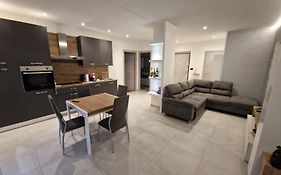 Giulietta Apartment Cuneo